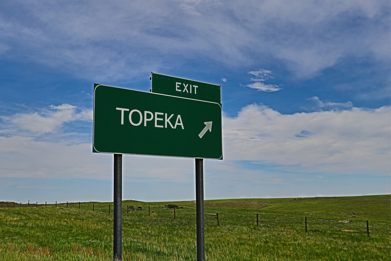 How badly does Topeka need workers? It’ll pay you up to $15,000 just to move there