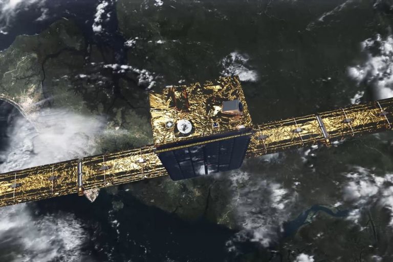Polish-Finnish firm creates pioneering, cloud-penetrating technology for camera-packing satellites