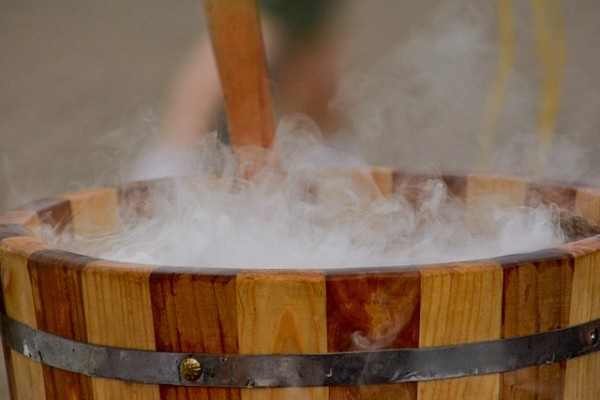 How Sun-Powered Chemistry Can Transform Carbon Dioxide Into Essential Products