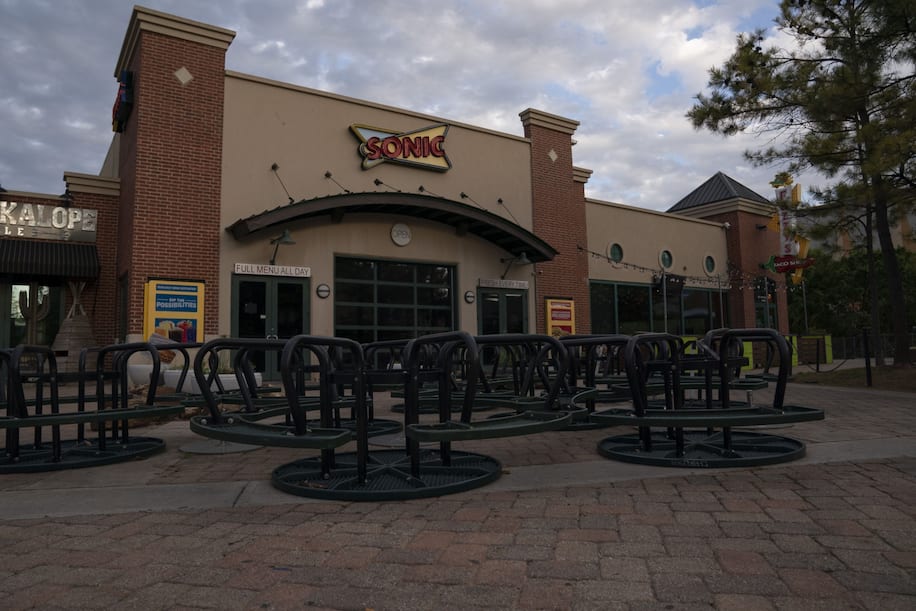 Small-business loans to big companies prompt Congress to overhaul PPP rules