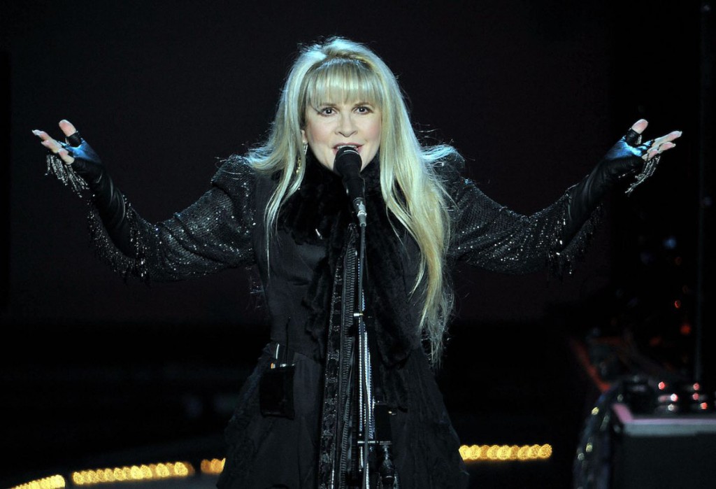 Stevie Nicks Is Completely Against Computers & Cellphones: ‘It’s Obnoxious’