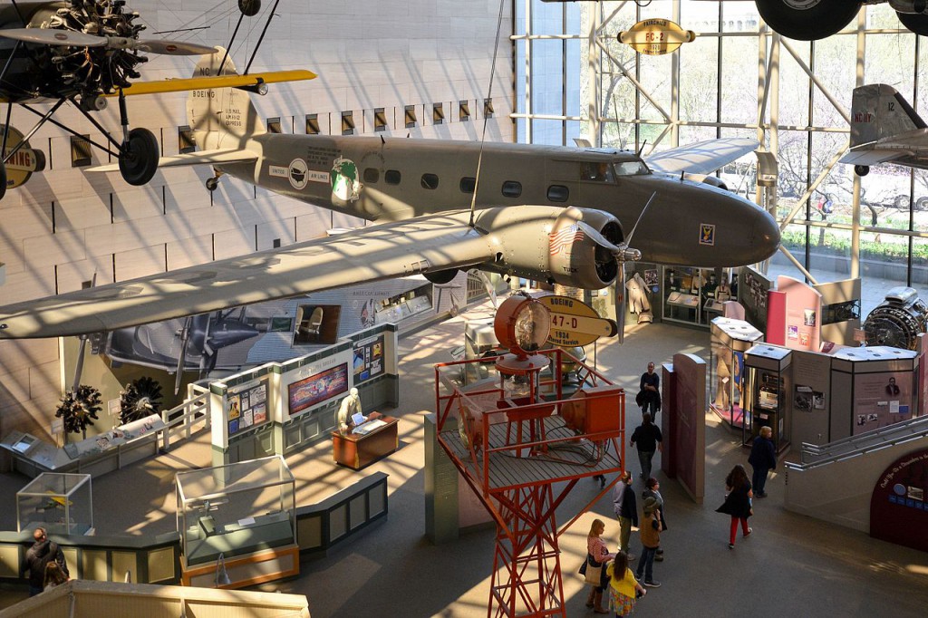 Smithsonian Offers Jeff Bezos Unusual Naming Rights with $200M Donation