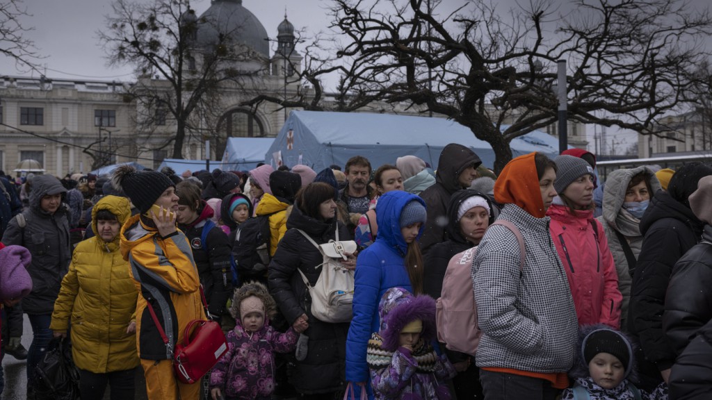 People are booking Airbnbs in Ukraine to provide direct aid to Ukrainians