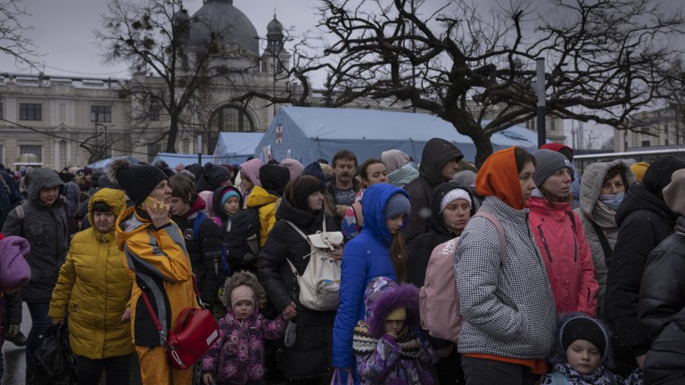 People are booking Airbnbs in Ukraine to provide direct aid to Ukrainians