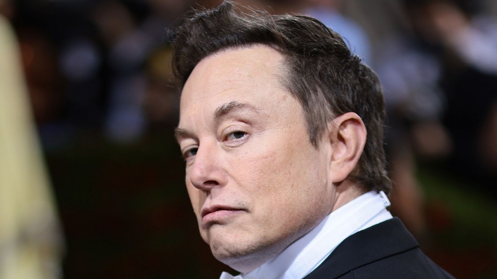 Elon Musk Says He Welcomes Recession So Money Stops 'Raining' Down On 'Fools'