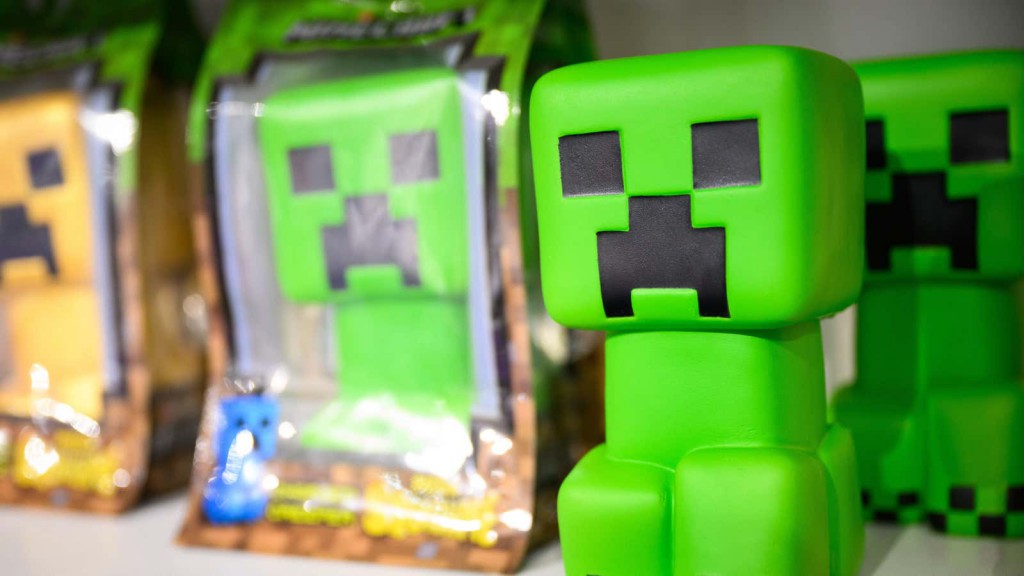 An AI Learned to Play Minecraft, and It's Actually Pretty Good