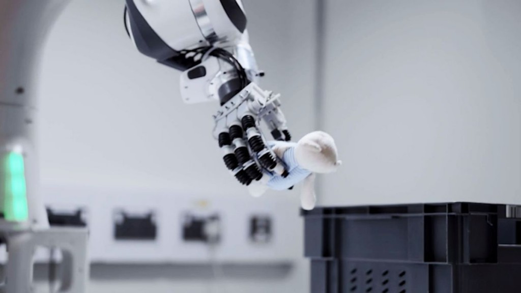 Dyson is building super-secret robots, including a 'robot brain' - which isn't scary at all