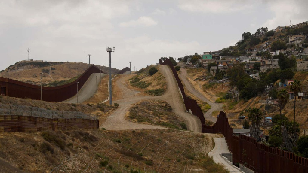Mexico Says It Will Spend $1.5 Billion to Invest In Controversial 'Smart' Border Surveillance Tech