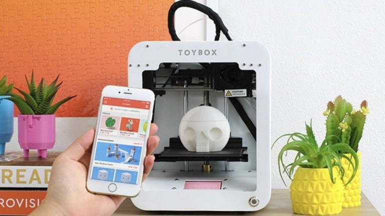 Grab this kid-friendly 3D printer and let them create their own toys