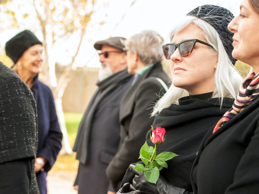 How to Memorialize Someone on Facebook Who’s Passed Away