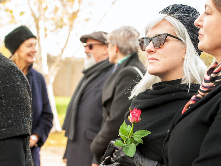 How to Memorialize Someone on Facebook Who’s Passed Away