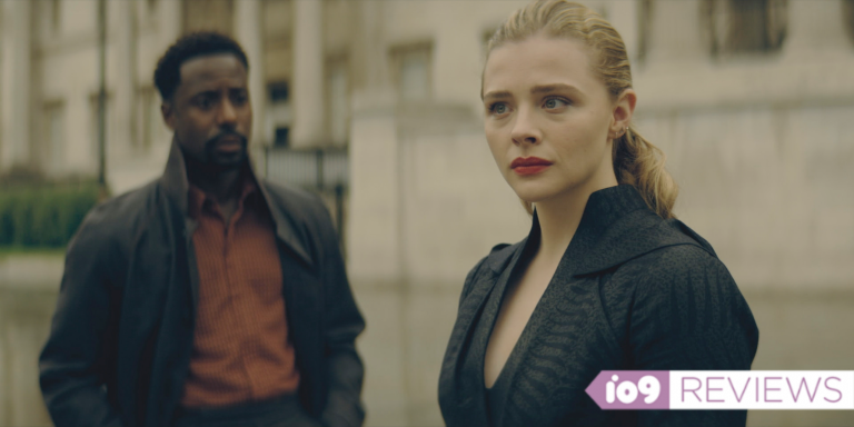 The Peripheral Aims to Fill the High-Concept Sci-Fi Void Westworld Left Behind