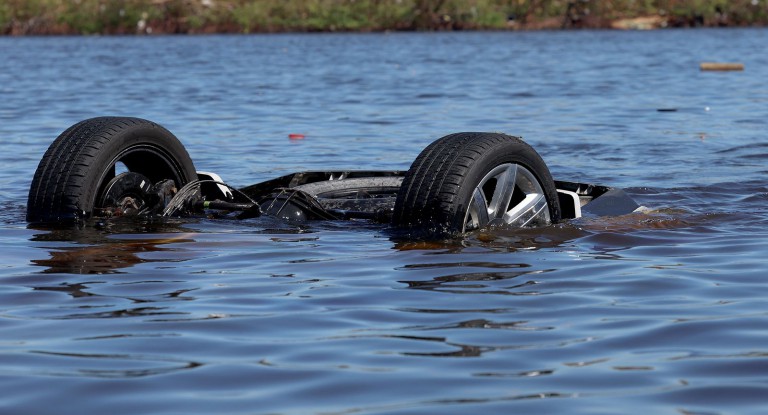 Electric vehicle fires in Florida caused by Hurricane Ian fuel safety questions