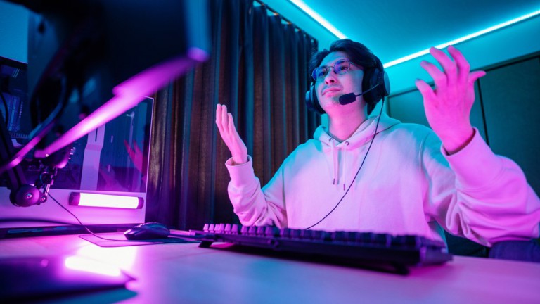 People Are Finding Love on Discord