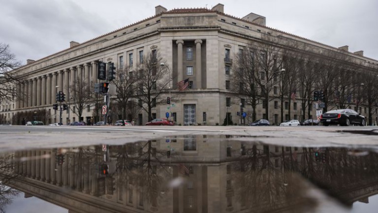 2 Americans arrested for allegedly sending aviation technology to Russia