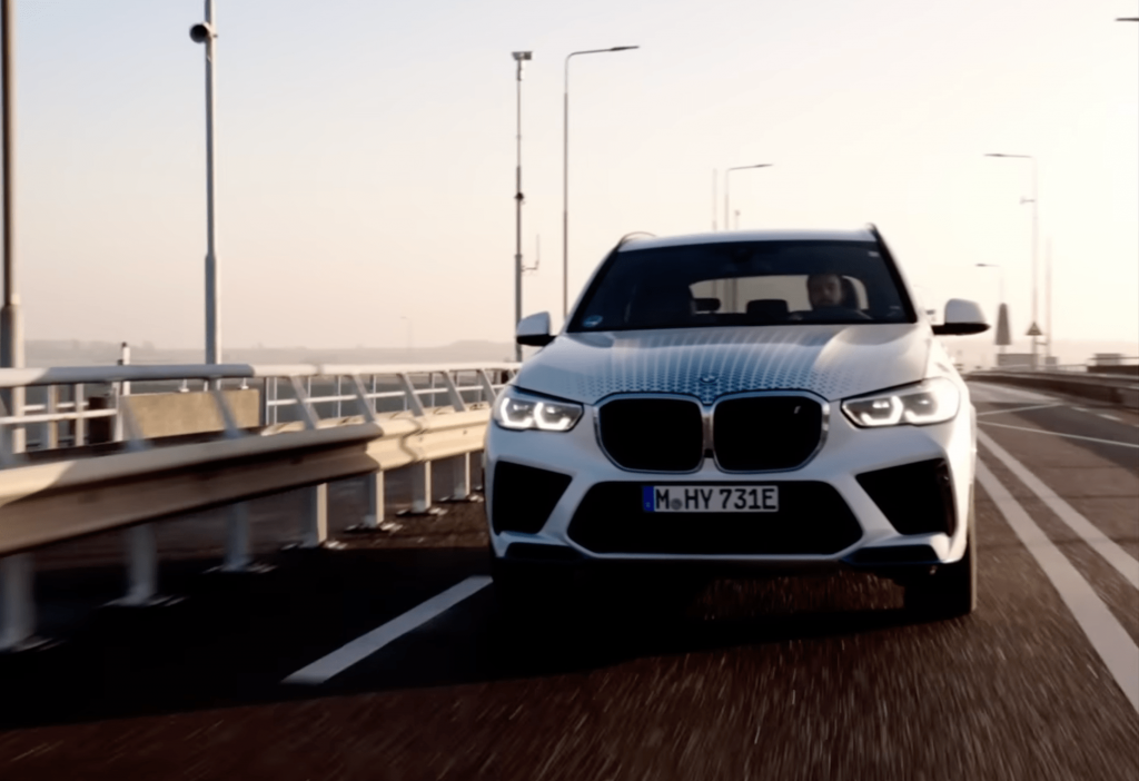 BMW Embraces Hydrogen Fuel-cell Power As No-Cost Option For EVs