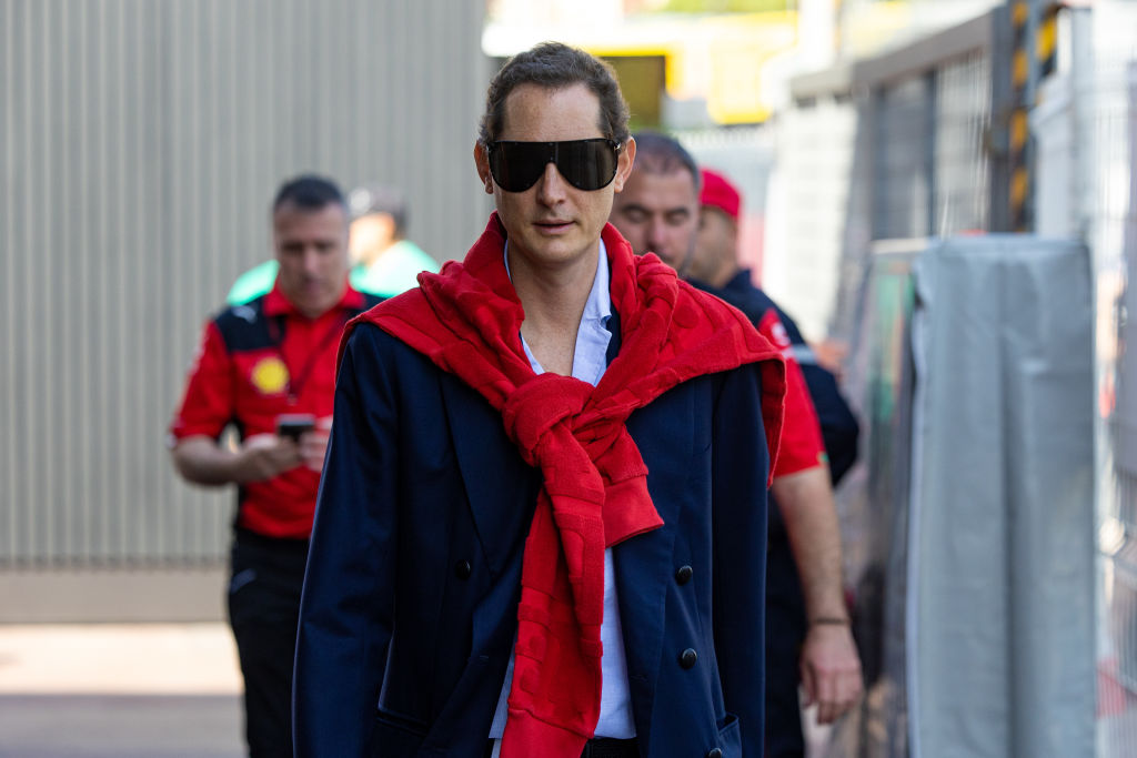 Striking Autoworkers at Stellantis Are Up Against a Yacht-Sailing Billionaire