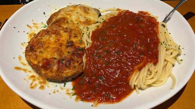 Why the Olive Garden Experience Continues to Delight Us