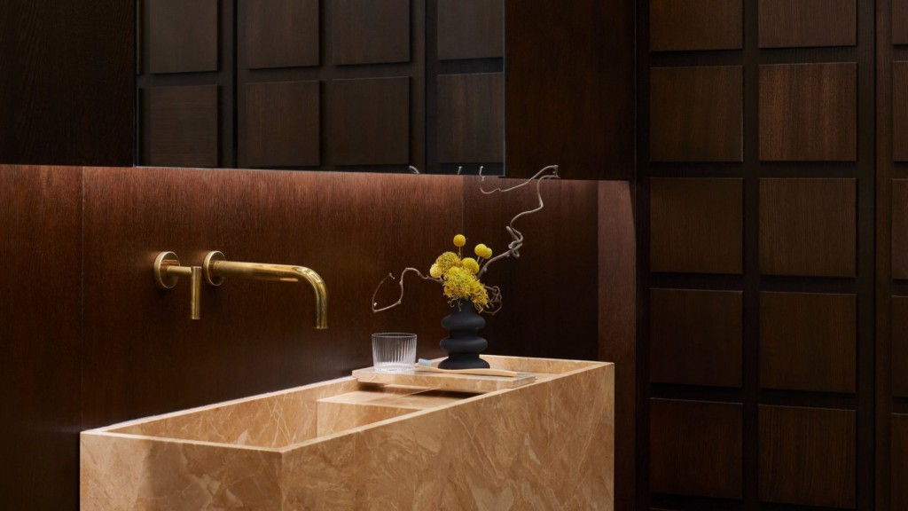 Studio Author models Toronto dental clinic on a hotel lounge