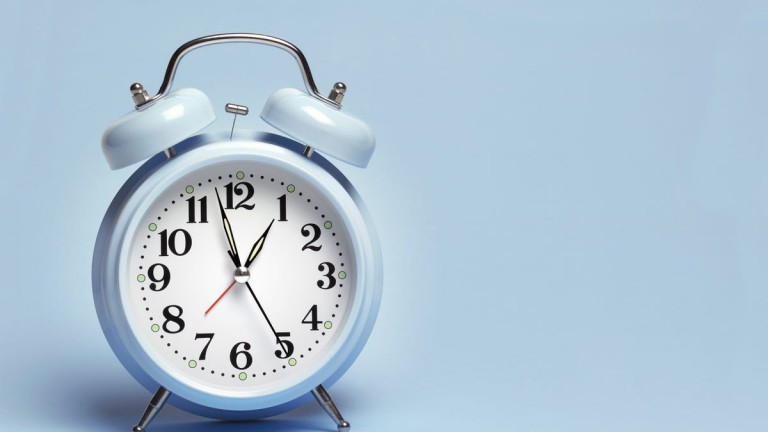 4 Ways to Prepare for the End of Daylight Saving Time