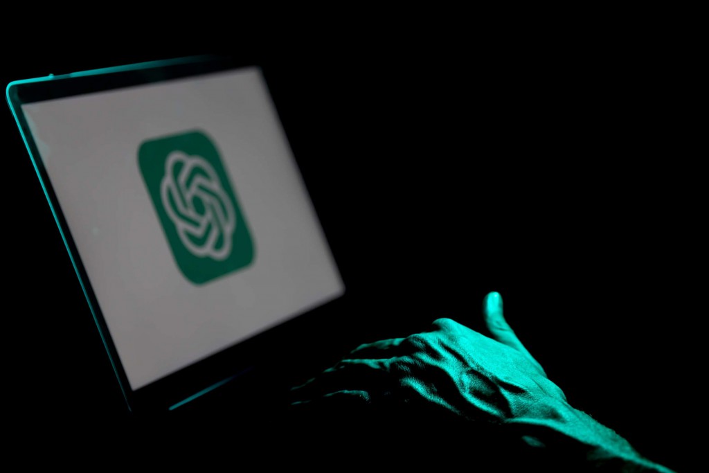 OpenAI Eliminates Ban on Use for Warfare and Military Purposes