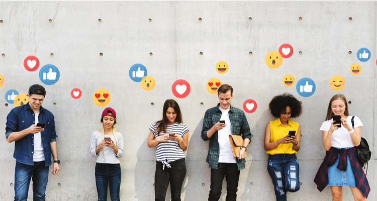 Pros and Cons of Social Media: What We Now Know