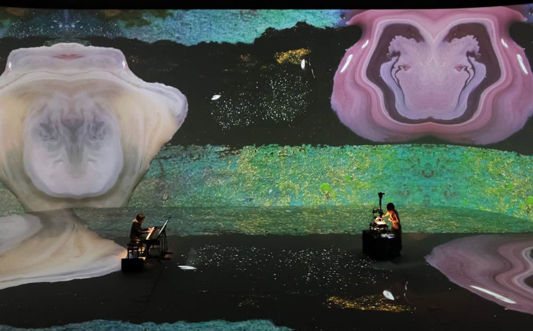 Akiko Nakayama: the Japanese artist skilled in fluid mechanics