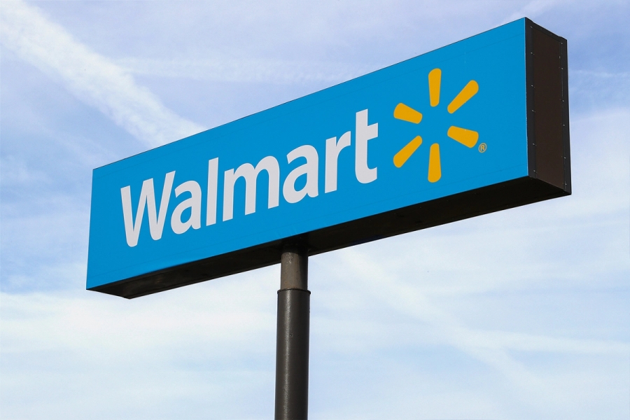 Walmart is winning by attracting the well-off