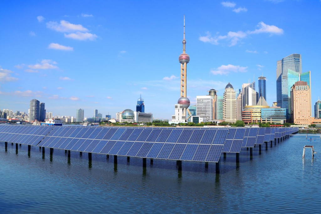 China Poised to Dominate Renewable Energy as U.S. Backtracks on Climate Policies