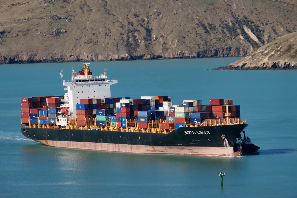 Why a war on the trade deficit won’t reindustrialize America