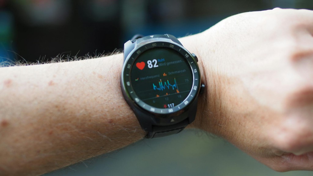 Smartwatches promise all kinds of quality-of-life improvements − here are 5 things users should keep in mind