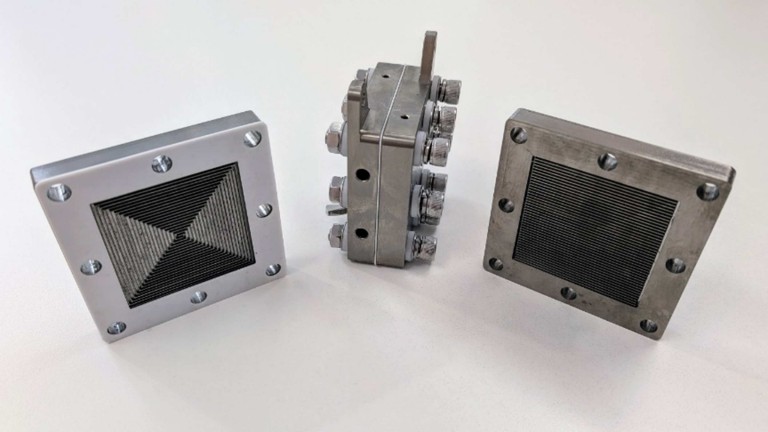 New plasma device turns air into ammonia, ends the need for fossil fuels