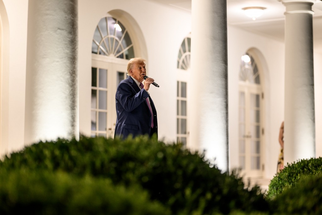 Trump ramps up Chicago military threats, immigration raids in Boston; more action planned