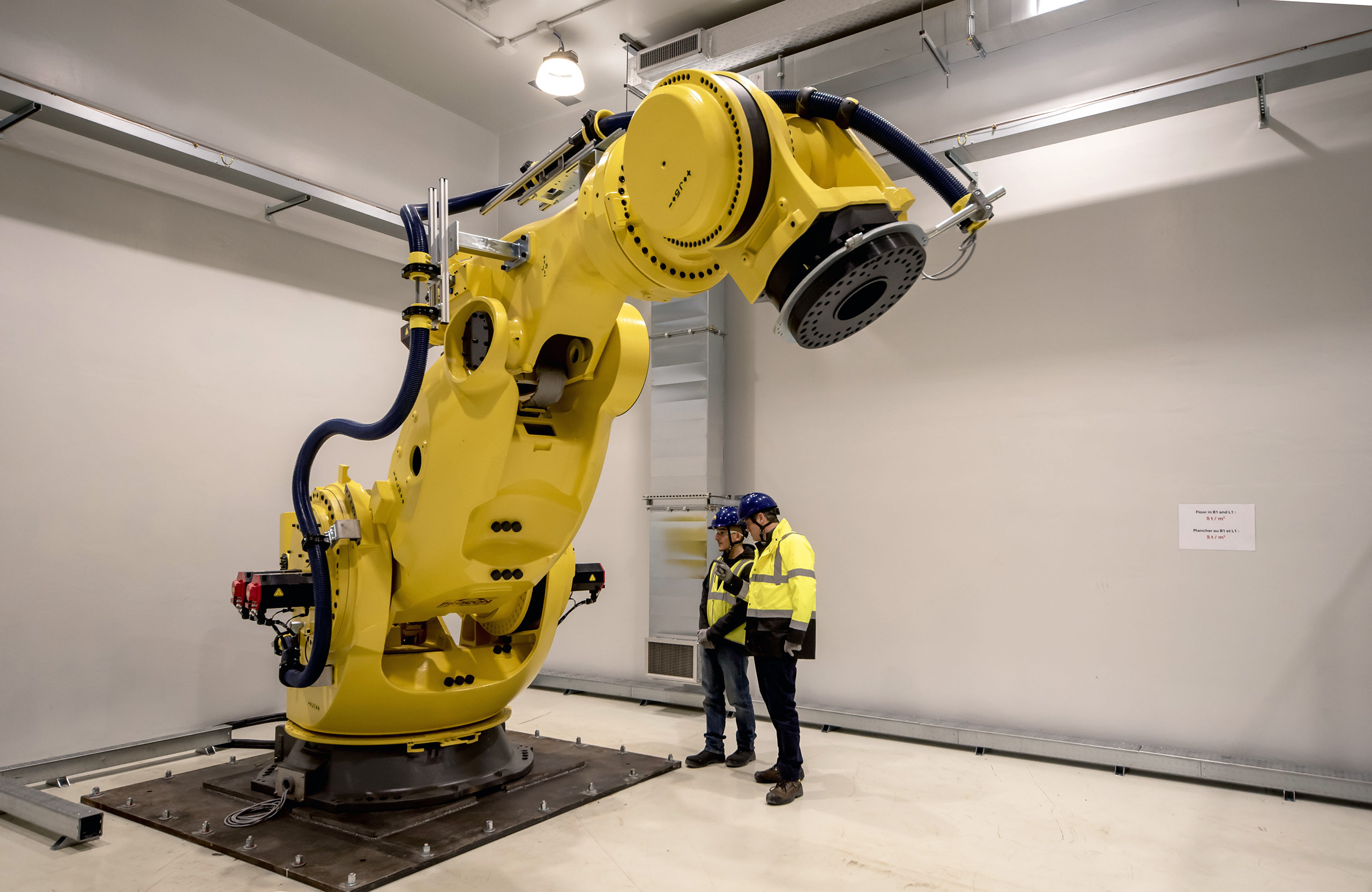 Meet Godzilla, the Four Meter Robot Building the World’s Largest Fusion Reactor