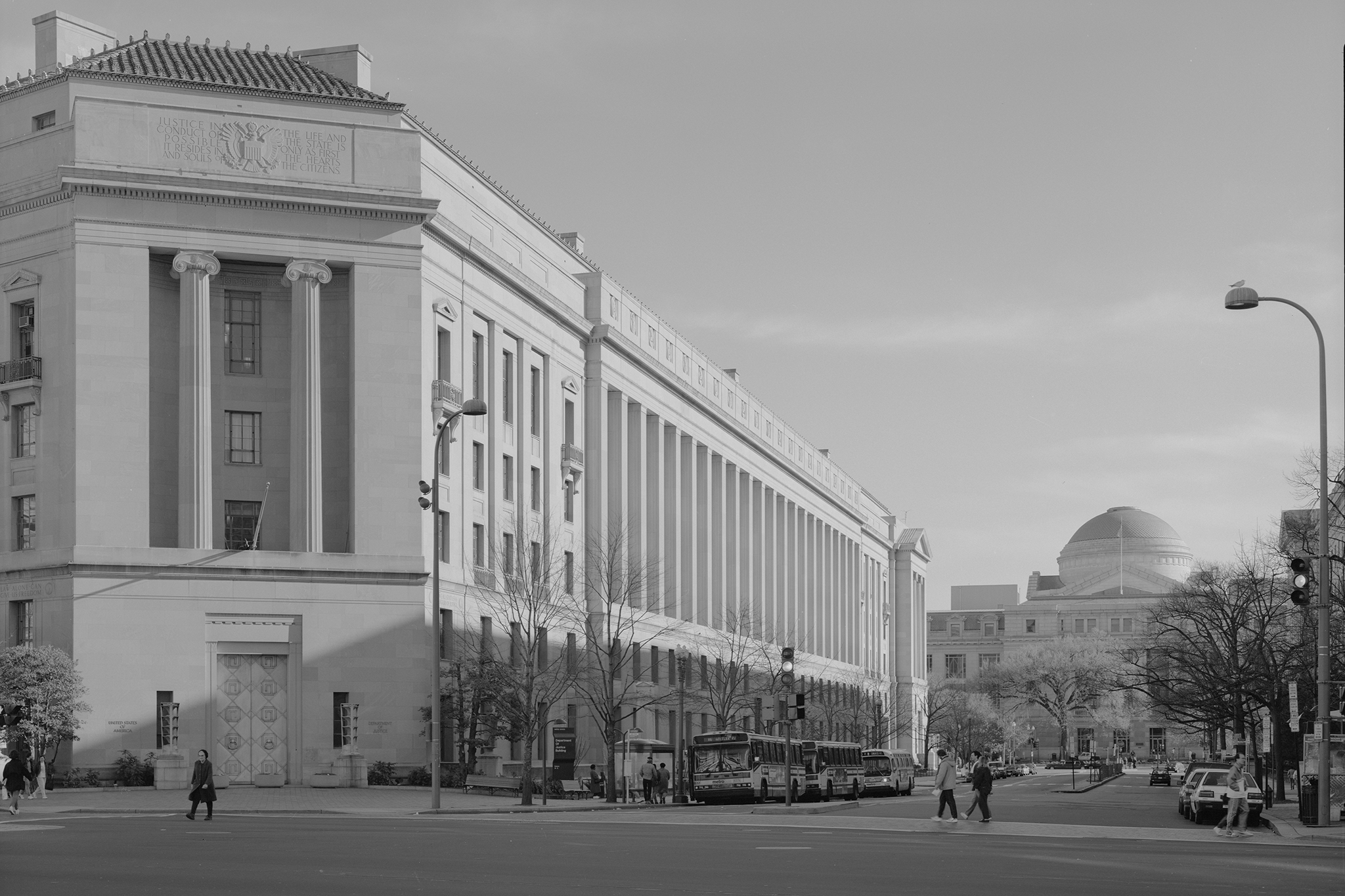 After abandoning law firm executive orders, Trump administration reverses course and pursues fight