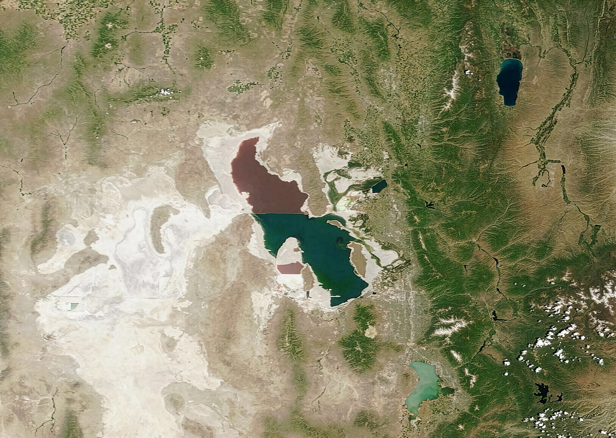 Why Trump wants to spend $1 billion on Great Salt Lake