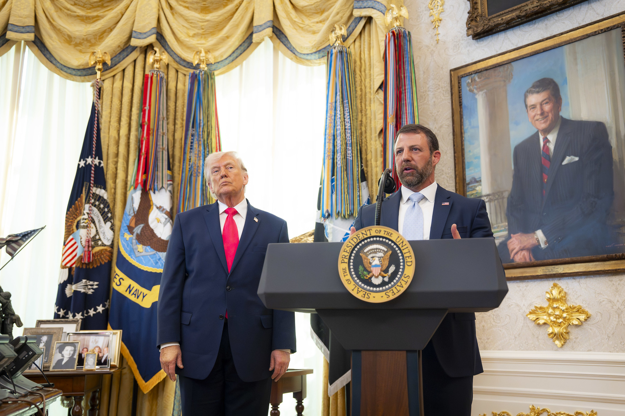 Mullin plan to punish sanctuary jurisdictions by targeting their airports faces fierce headwinds