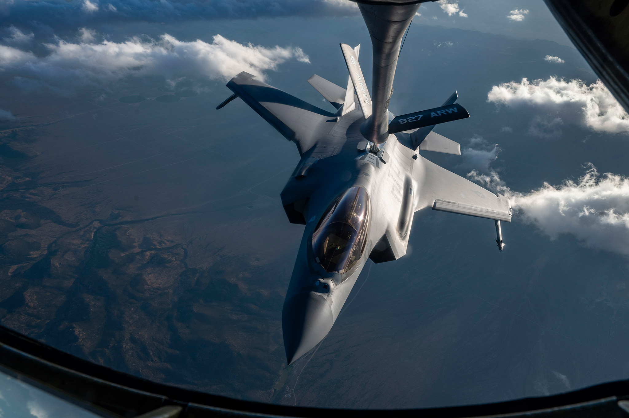 New “superfuel” promises 32% boost in aircraft and rocket range