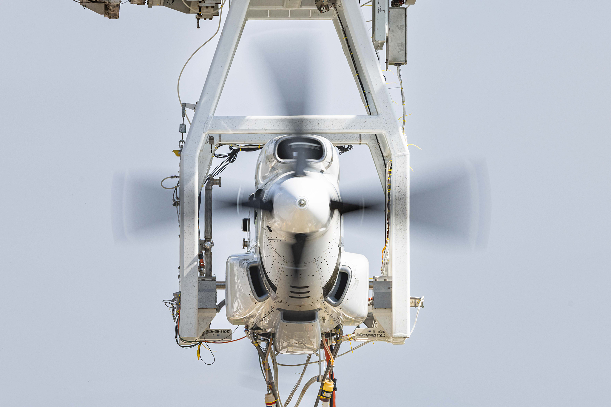 US firm uses megawatt-class hybrid-electric CT7 turboprop plane engine for tests