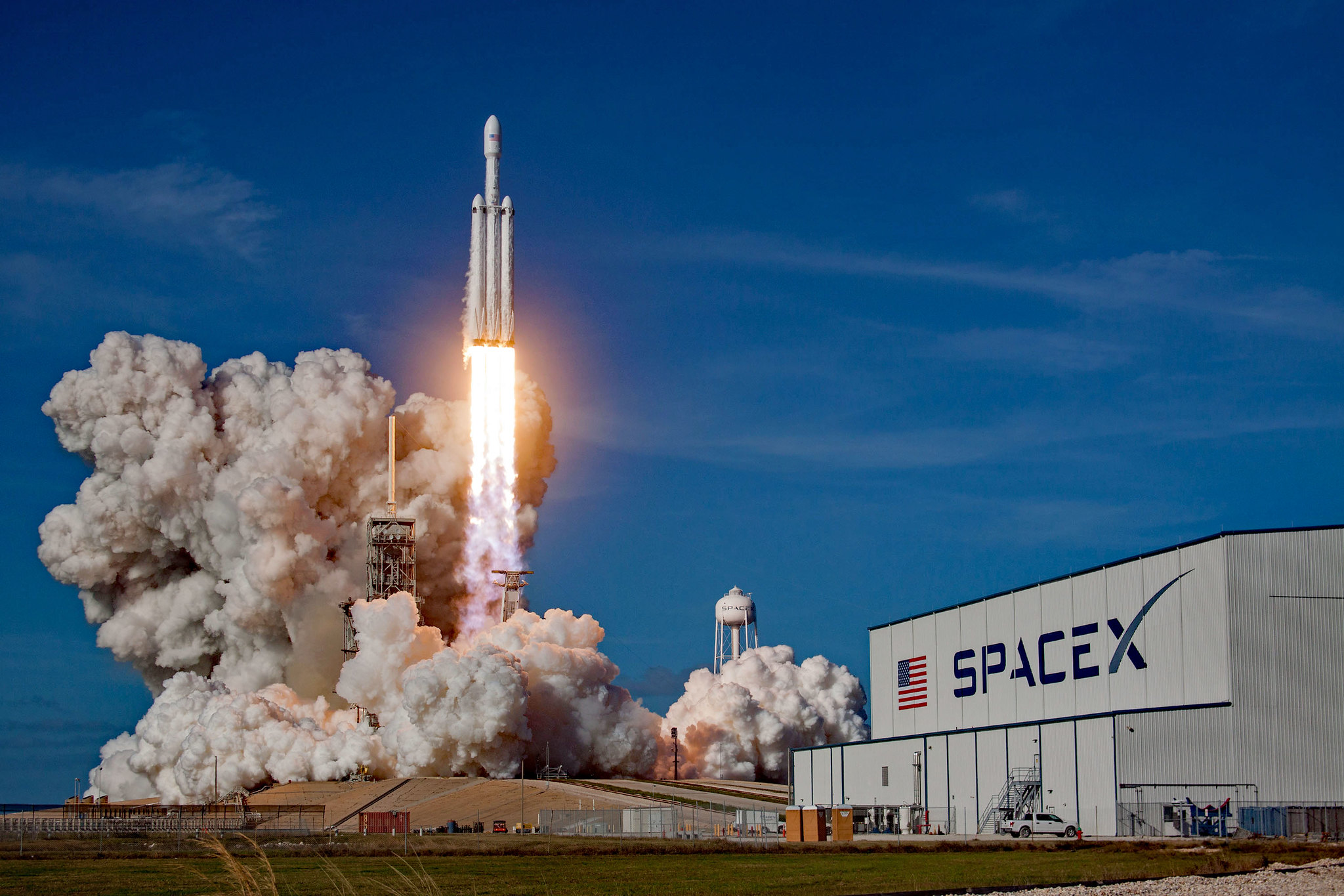 Elon Musk becomes the first trillionaire thanks to SpaceX IPO