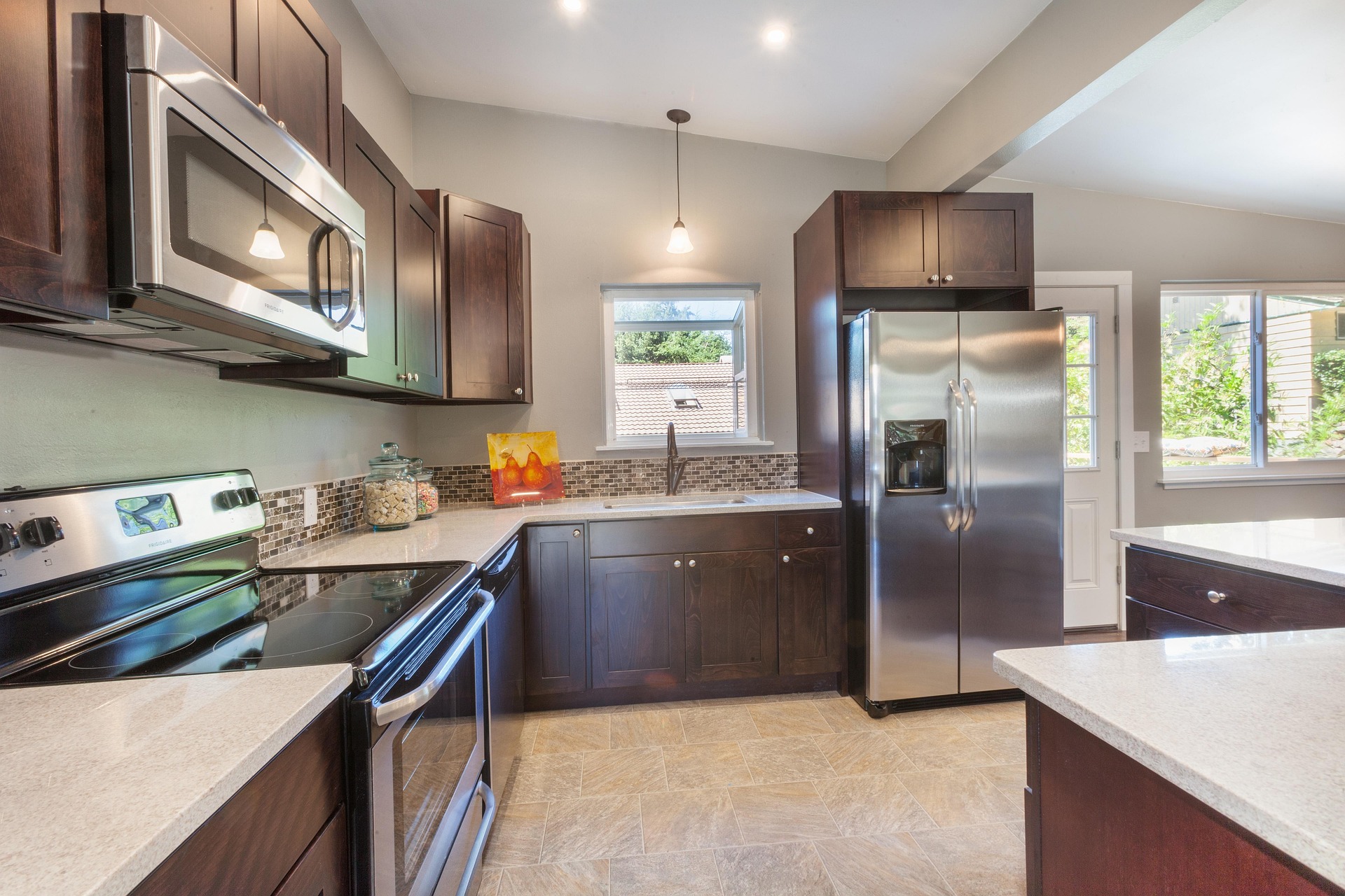 Quartz countertops are driving a public health crisis in the US – 2 occupational health experts explain the surge of lung transplants and lawsuits