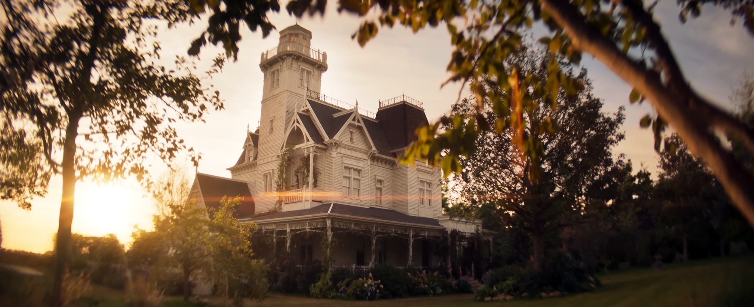 'Practical Magic 2' is coming. 5 other '90s movies and TV shows being revived — and 1 that got canned.
