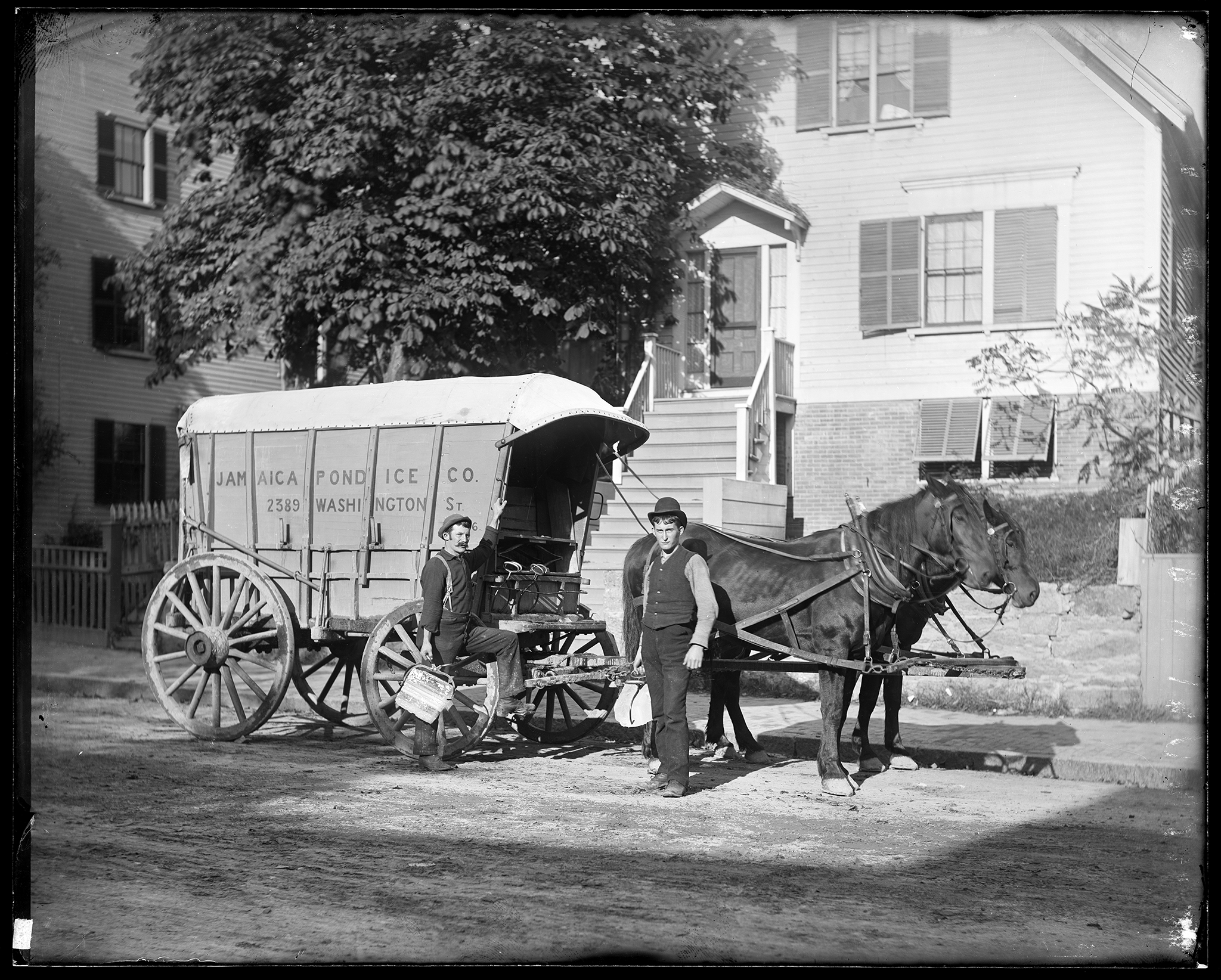 How Americans stayed cool before air conditioning: From sitting on smelly ice to sleeping on the roof