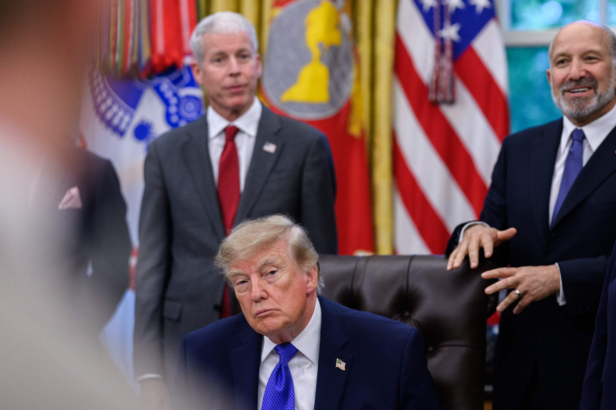 Trump unveils plans to build $15B steel mill in Iowa