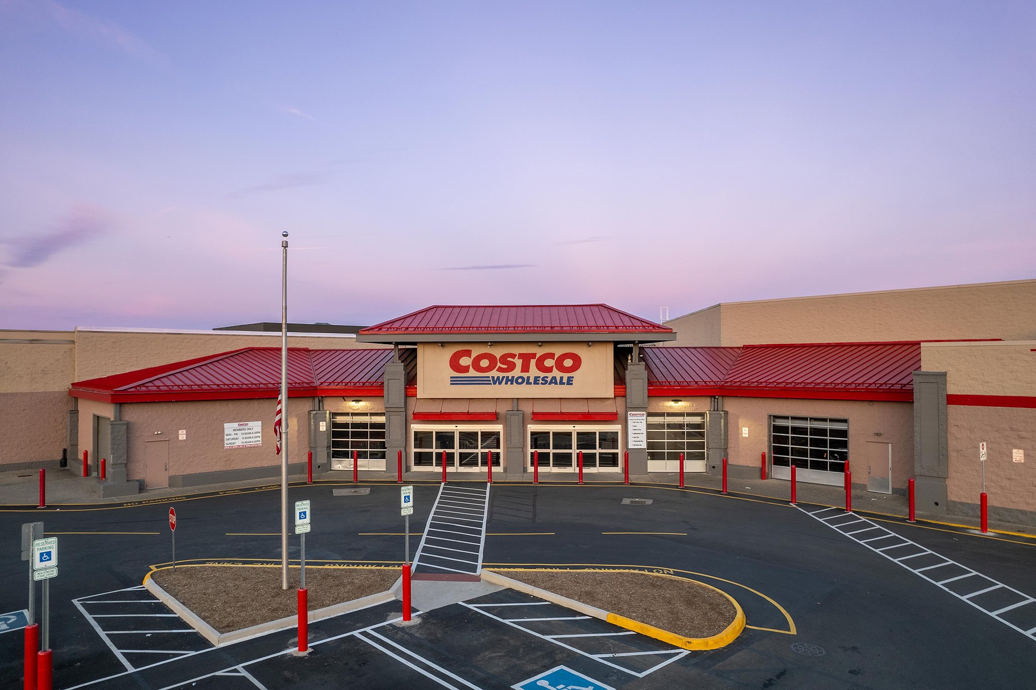 Costco Starts Rationing Motor Oil. What It Means for Drivers