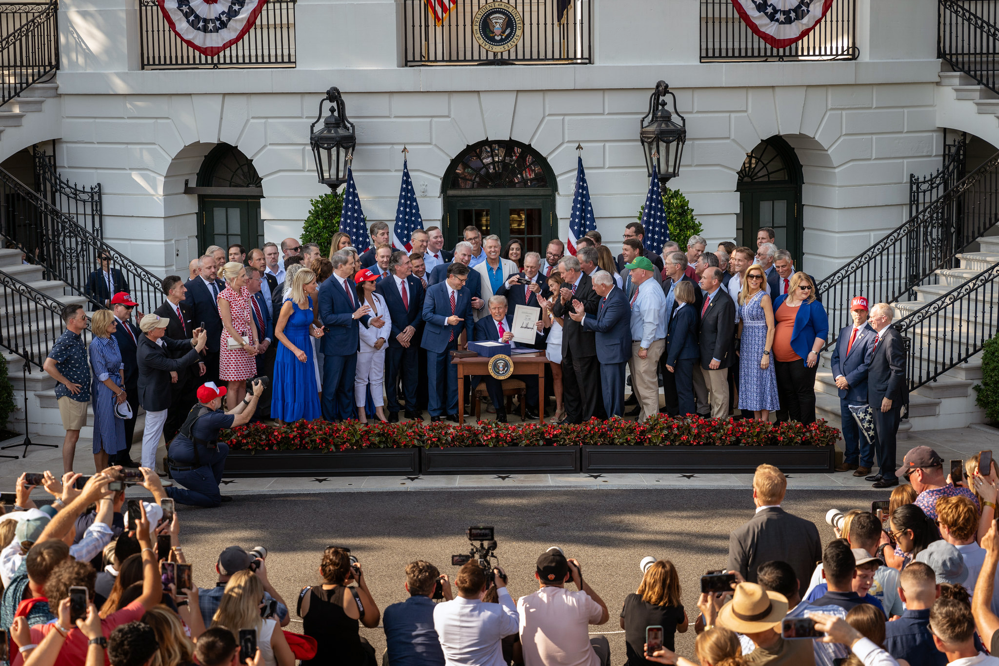Trump's policies raised costs for all but the top 1%, report says